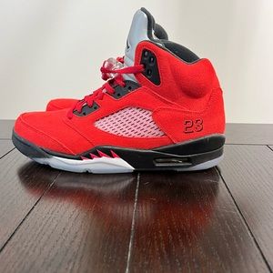 Nike Air Jordan 5 Retro ‘Raging Bull’ Shoes